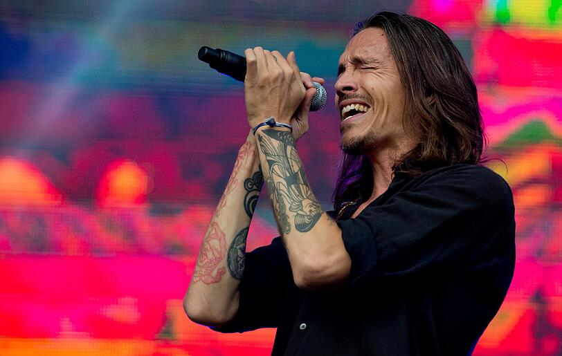 Der Sänger Brandon Boyd von der US-amerikanischen Band Incubus.