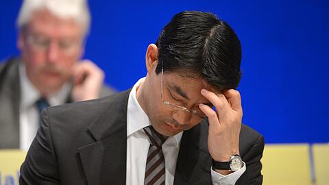 Der FDP geht es nicht gut. In Schleswig-Holstein und NRW muss sie
nächsten Monat zwei weitere Wahlpleiten fürchten.
