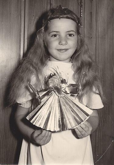 Anno dazumal: die kleine Michaela engelsgleich in einer Kinderballett-Vorstellung.