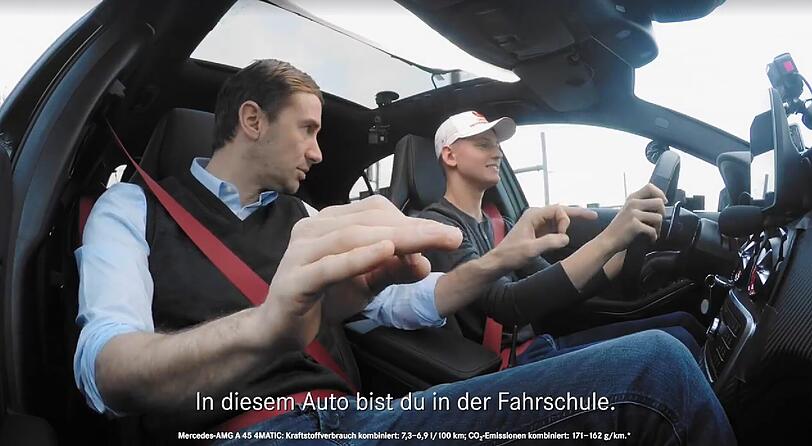 Mick Schumacher (re.) und sein grantiger "Fahrlehrer" Harry G