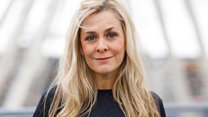 Tanja Lan&auml;us st&uuml;rzte im Mai 2025 schwer. Nun spricht sie &uuml;ber die Zeit danach.