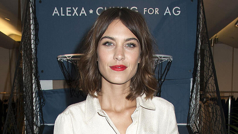 Alexa Chung dreht für die "Vogue" eine neue, interaktive Doku-Reihe Alexa Chung dreht für die "Vogue" eine neue, interaktive Doku-Reihe