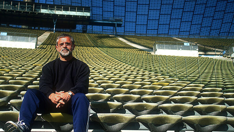 Gerd Müller am Ort seines größten Triumphes: Im Münchner Olympiastadion machte er die deutsche Elf 1974 mit seinem Treffer zum 2:1 gegen die Niederlande zum Weltmeister. Gerd Müller am Ort seines größten Triumphes: Im Münchner Olympiastadion machte er die deutsche Elf 1974 mit seinem Treffer zum 2:1 gegen die Niederlande zum Weltmeister.