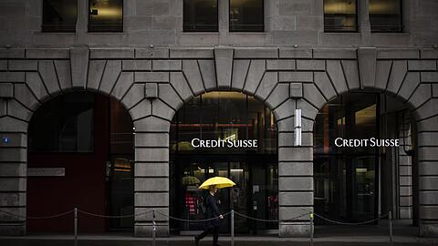 Eine Übernahme der zweitgrößten Schweizer Bank Credit Suisse durch UBS ist die bedeutendste Bankenfusion in Europa seit der Finanzkrise vor 15 Jahren.
