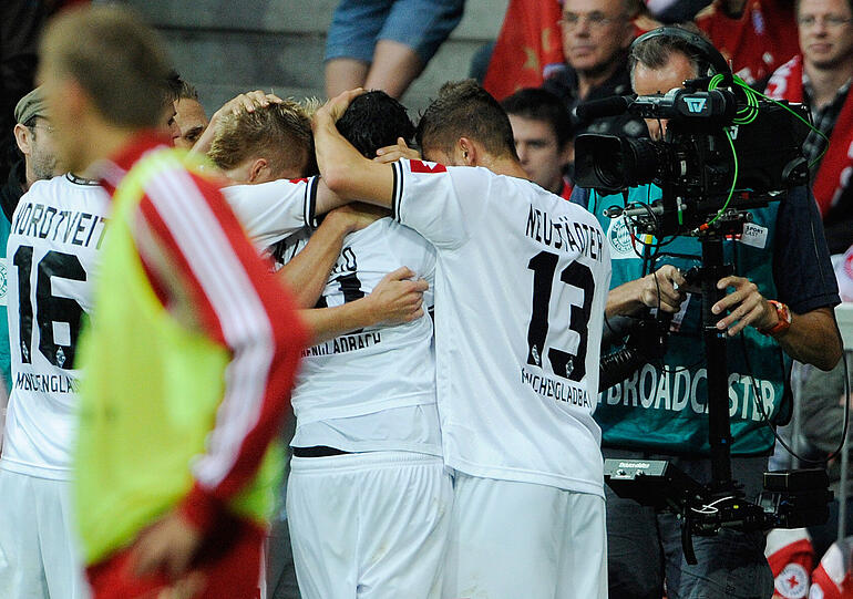 Bundesliga-Auftakt daheim für die Bayern: Die besten Bilder vom Spiel gegen Gladbach.
