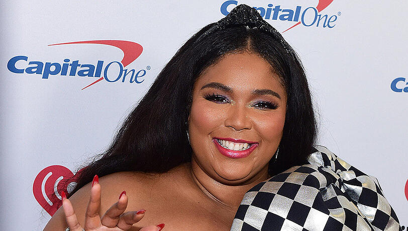 Sagt "Tschüss" zu Twitter: Sängerin Lizzo Sagt "Tschüss" zu Twitter: Sängerin Lizzo