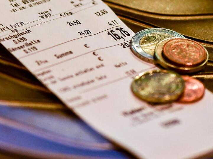 Die zum 1. Januar in Kraft tretende neue Belegpflicht wird von verschiedenen Seiten heftig kritisiert.