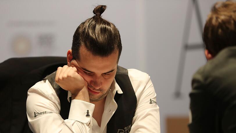 Liegt bei der Schach-WM wieder in Führung: Jan Nepomnjaschtschi.