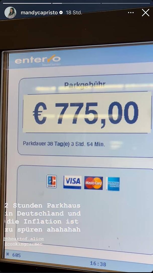 In ihrer Instagram-Story lacht Mandy Capristo über die horrende Parkhaus-Gebühr. Der Automat behauptet, sie hätte ihr Auto für 38 Tage dort abgestellt. Dementsprechend hoch fiel die Summe aus. In ihrer Instagram-Story lacht Mandy Capristo über die horrende Parkhaus-Gebühr. Der Automat behauptet, sie hätte ihr Auto für 38 Tage dort abgestellt. Dementsprechend hoch fiel die Summe aus.