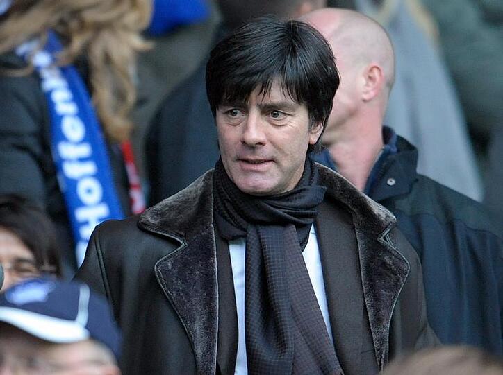 Bleibt wohl auch über die WM 2010 hinaus Bundestrainer: Joachim Löw.
