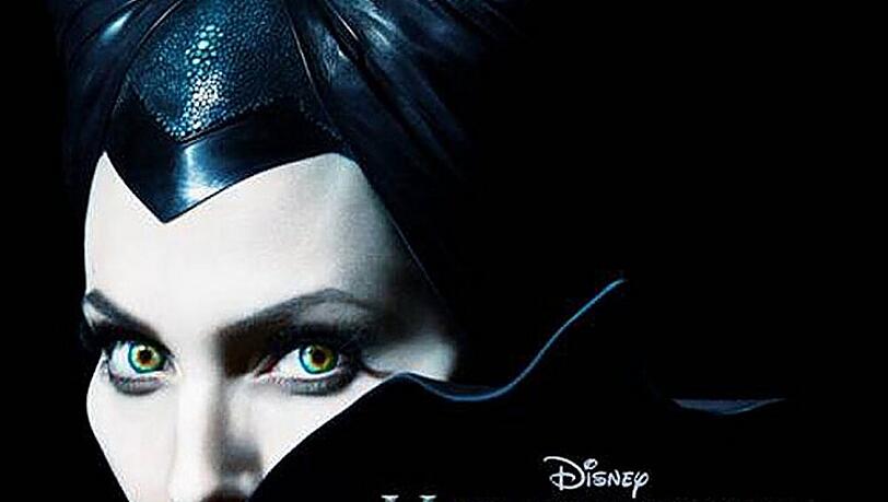 Auch vom neuen Film-Poster schaut Angelina Jolie finster drein Auch vom neuen Film-Poster schaut Angelina Jolie finster drein