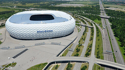 Die Allianz-Arena ist ein echter Besuchermagnet. Die Allianz-Arena ist ein echter Besuchermagnet.