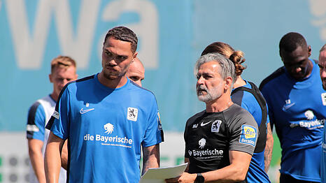 Stürmer Joel Zwarts schlug beim TSV 1860 ein. Andere Neuzugang müssen Trainer Jacobacci noch von ihren Qualitäten überzeugen.