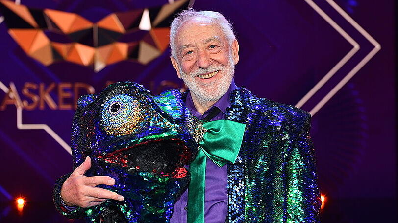 Schauspieler Dieter Hallervorden hat die "The Masked Singer"-Bühne als Chamäleon zum Strahlen gebracht.