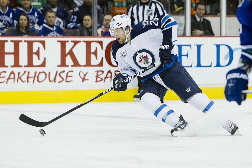 Prominenter Neuzugang: Blake Wheeler, hier im Trikot der Winnipeg Jets, verstärkt den EHC.