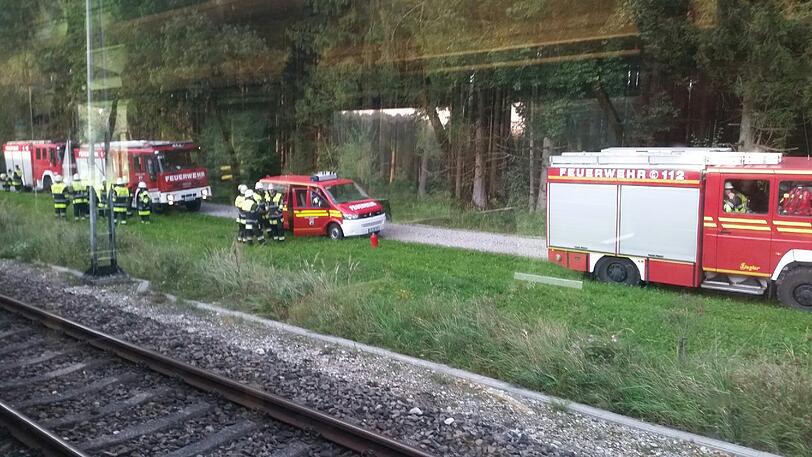 Weitere Bilder von der evakuierten BOB in der Nähe von Deisenhofen.