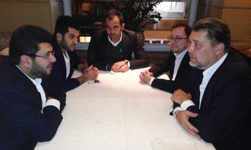Besuch von Investor Hasan Ismaik (l.) bei den Löwen. Rechts im Bild Präsident Gerhard Mayrhofer.