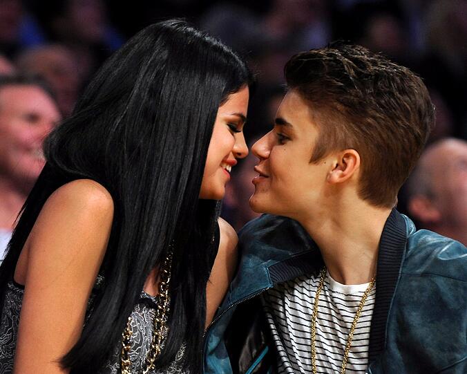 So süß zusammen: Mehr Bilder von Justin Bieber und Selena Gomez als Pärchen.