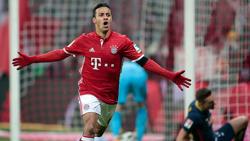 Bester zentraler Mittelfeldspieler: Thiago vom FC Bayern.