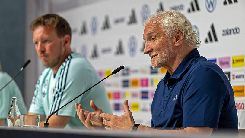 Rückendeckung für Nagelsmann: Sportdirektor Rudi Völler (r.). Rückendeckung für Nagelsmann: Sportdirektor Rudi Völler (r.).