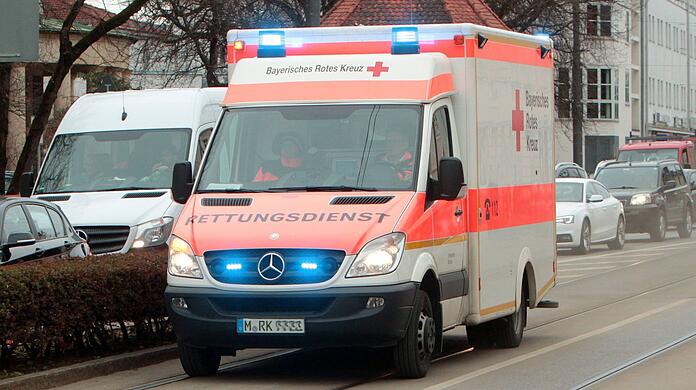 Das BRK will innerhalb Münchens mit der Rettungswache umziehen. (Symbolbild)