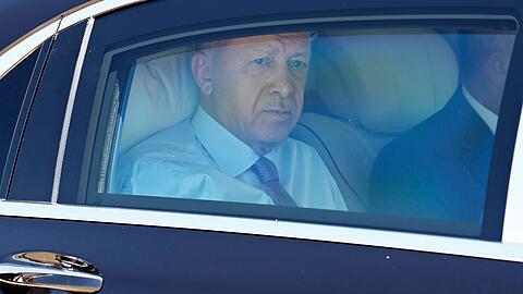 Der türkische Präsident Recep Tayyip Erdogan ist in Madrid eingetroffen.