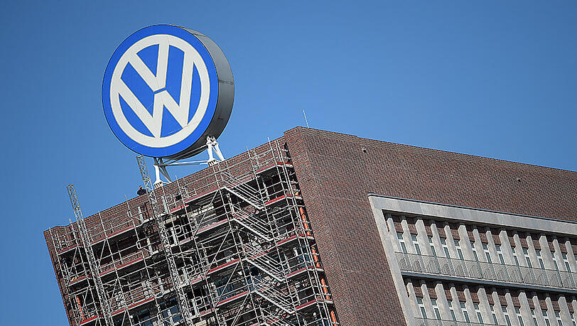 Der Abgas-Skandal belastet nicht nur VW, sondern auch die Stadt Wolfsburg.