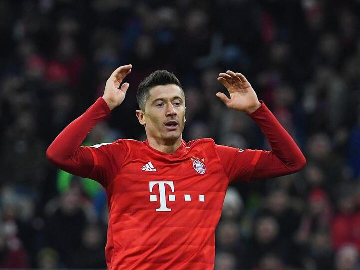 Münchens Robert Lewandowski beim Spiel gegen Wolfsburg. Foto: Angelika Warmuth/dpa