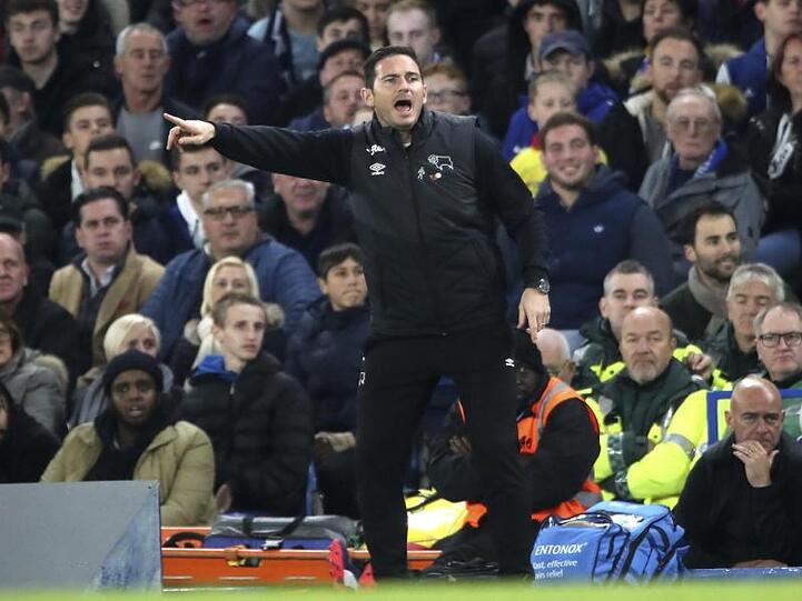 Frank Lampard trifft mit Derby County auf seinen alten Weggefährten Frank Lampard mit Aston Villa.