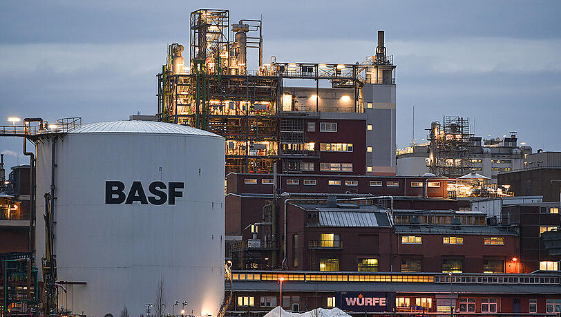 BASF stellt Zahlen für das zweite Quartal 2015 und das erste Halbjahr vor. BASF stellt Zahlen für das zweite Quartal 2015 und das erste Halbjahr vor.