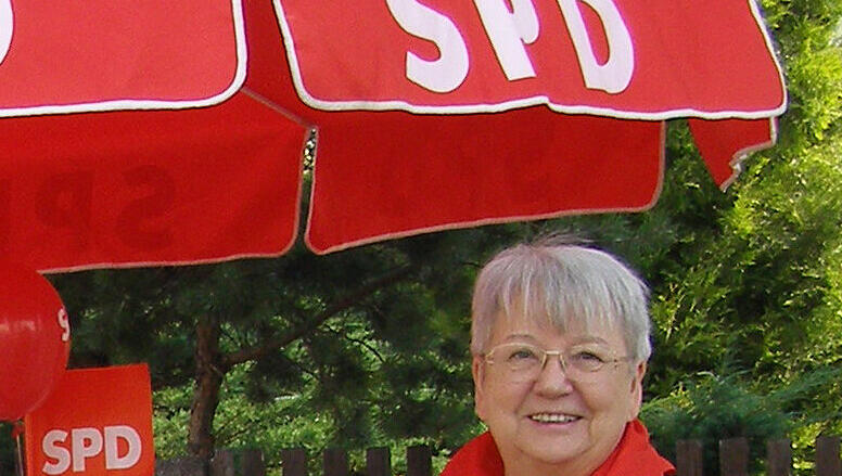 BA-Mitglied Christa Beenken feiert ihren 75. Geburtstag. BA-Mitglied Christa Beenken feiert ihren 75. Geburtstag.
