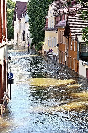 Halle, Bitterfeld: Hochwasser aktuell - Bilder aus den Katastrophengebieten in Sachsen und Sachsen-Anhalt