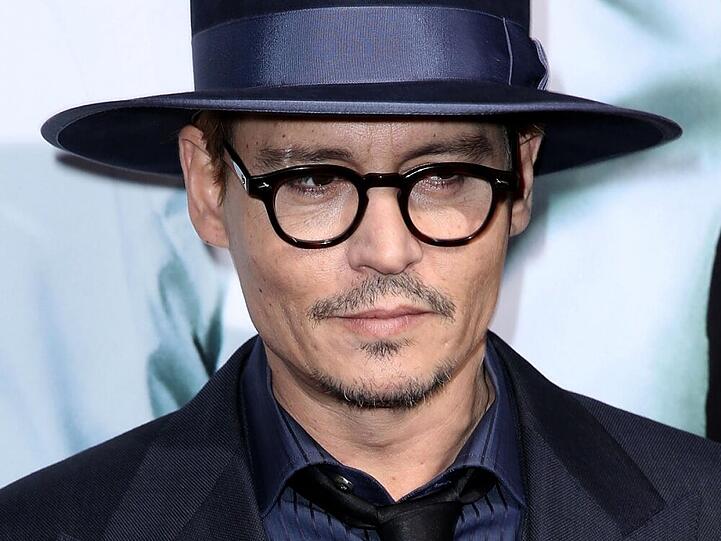 Johnny Depp gibt seine Erfahrung an die jüngere Generation weiter