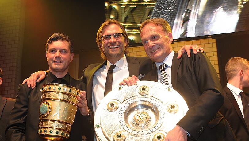Jürgen Klopp gewinnt gleich sein erstes Finale - und darf sich über das Double 2012 freuen. Jürgen Klopp gewinnt gleich sein erstes Finale - und darf sich über das Double 2012 freuen.