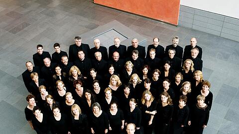 Hansjörg Albrecht und der Münchener Bach-Chor.