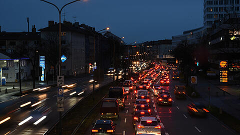 Ein tägliches Bild: Stau am Ring in München.