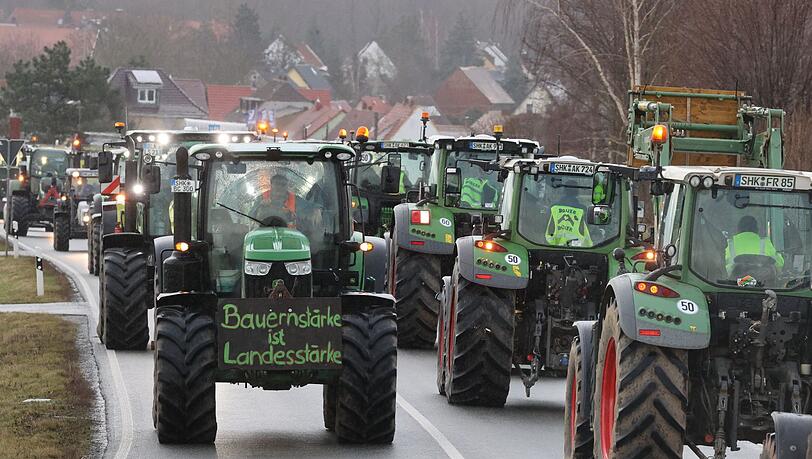 Die Landwirte planen für heute Konvois und Kundgebungen.