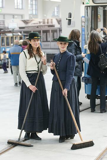 150 Jahre ÖPNV, 40 Jahre U-Bahn: So feiert die Münchner Verkehrsgesellschaft (MVG) den Jahrestag. Die besten Bilder...