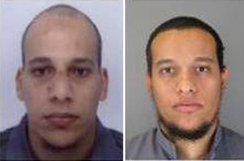 An Tankstelle gesehen: Cherif Kouachi (32) und sein Bruder Said (34)