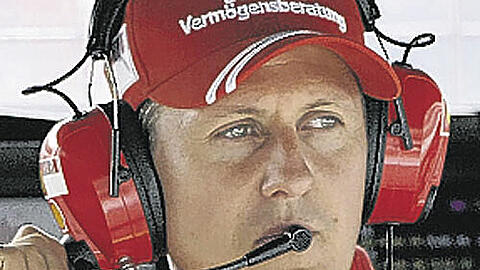 Wie stark ist BMW wirklich? Michael Schumacher jedenfalls glaubt nicht, dass Nick Heidfeld dieses Jahr um den WM-Titel mitfahren kann.