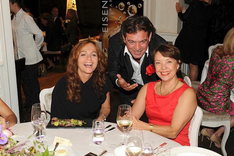 Margarita Hayer, Jean Luc Trognon, Gussi Czakert, . . .