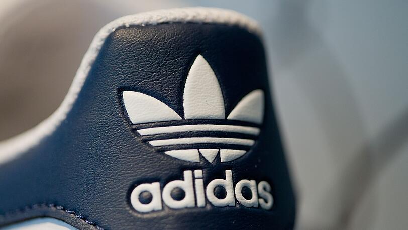 Adidas hat nach Auffassung des Landgerichts Nürnberg-Fürth mit einer Aussage zur Klimaneutralität unlauter geworben (Symbolbild).
