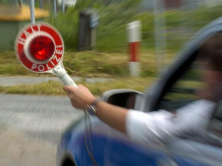 Die Polizei zog die Autofahrerin nach 25 Jahren aus dem Verkehr.