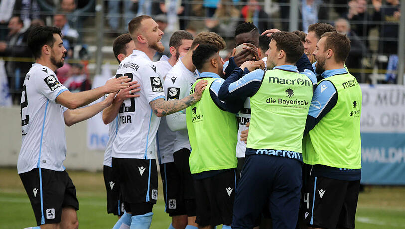 Die Löwen hatten bis zur Corona-Pause allen Grund zur Freude. Jubeln sie auch gegen Tabellenführer Duisburg? Die Löwen hatten bis zur Corona-Pause allen Grund zur Freude. Jubeln sie auch gegen Tabellenführer Duisburg?