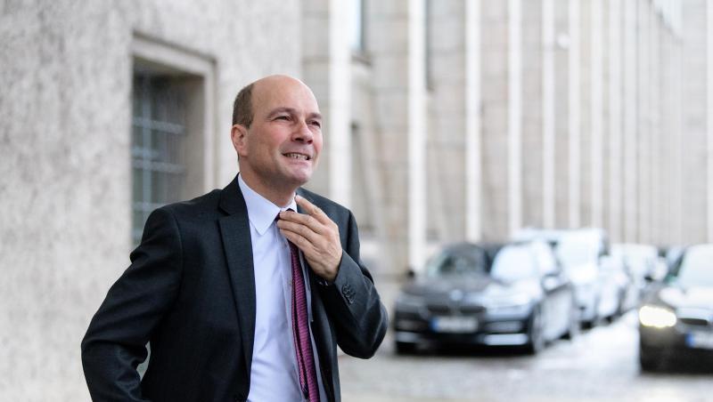 Thomas Petri, Bayerischer Landesbeauftragter für den Datenschutz, steht vor der Staatskanzlei. Foto: Matthias Balk/dpa/Archivbild Thomas Petri, Bayerischer Landesbeauftragter für den Datenschutz, steht vor der Staatskanzlei. Foto: Matthias Balk/dpa/Archivbild