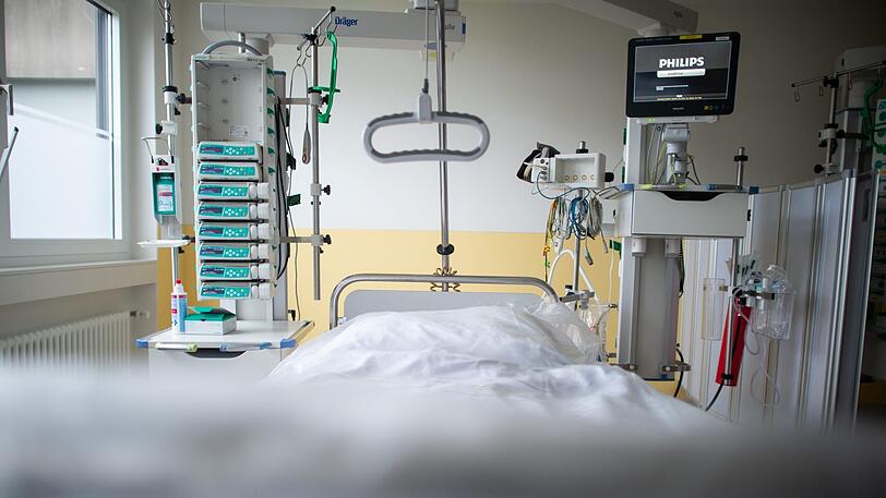 Die Klinik hatte die Frau fälschlicherweise für tot erklärt. (Symbolbild)