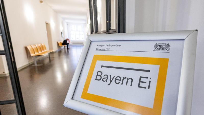 "Bayern Ei" steht auf einem Hinweisschild im Landgericht. Foto: Armin Weigel/dpa "Bayern Ei" steht auf einem Hinweisschild im Landgericht. Foto: Armin Weigel/dpa