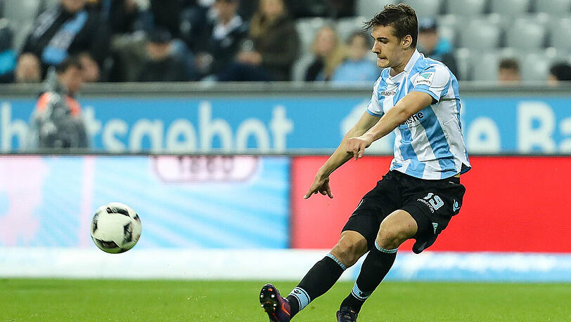 FLORIAN NEUHAUS: Junglöwe Nummer drei. Gute Ansätze als Spielgestalter, aber noch nicht ganz angekommen. Und als Youngster noch zurückhaltend. Note 2
