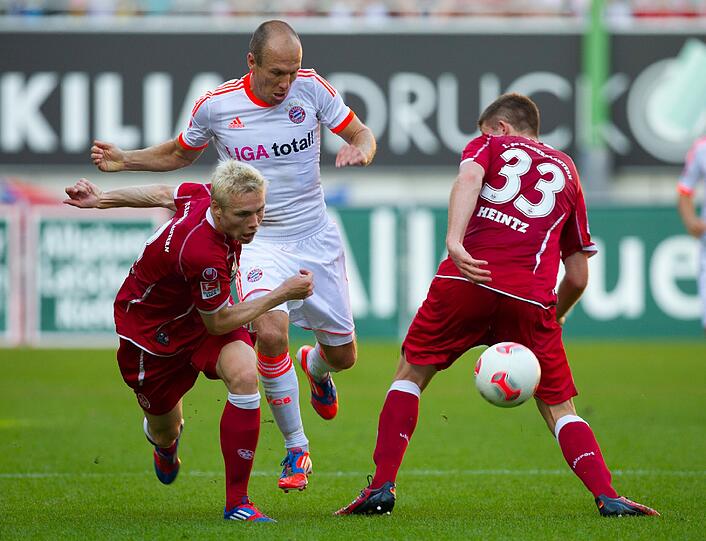 Gute Frühform: Mit 3:2 schlagen die Bayern am Mittwoch Kaiserslautern. Hier gibt's die Bilder vom Testspiel