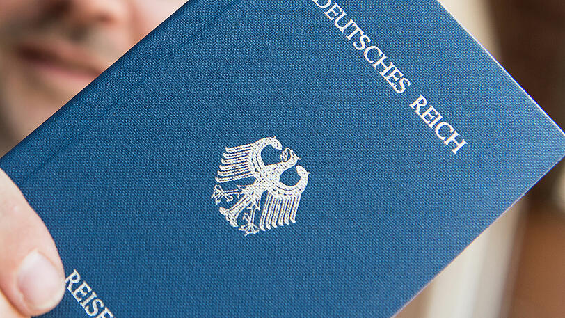 "Reisepass Deutsches Reich": Selbsternannte Reichsbürger erkennen den deutschen Staat nicht an.